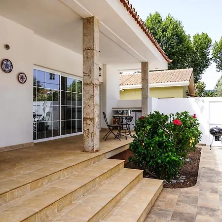 Casa Peras, * لا لاغونا