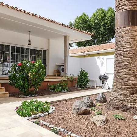 Casa Peras, * La Laguna (Tenerife)